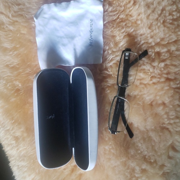 Yves Saint-Laurent frames - Picture 2 of 10